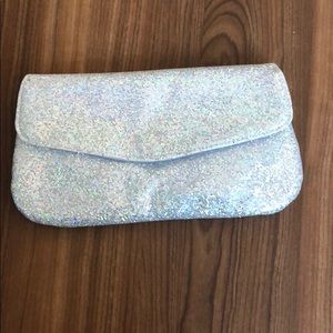 Iridescent clutch chain purse